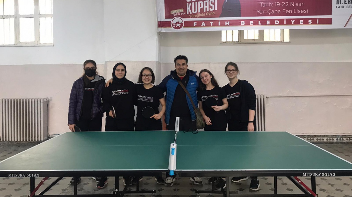 Fatih Suriçi Masa Tenisi Turnuvası'nda okulumuz ilçe üçüncüsü olmuştur