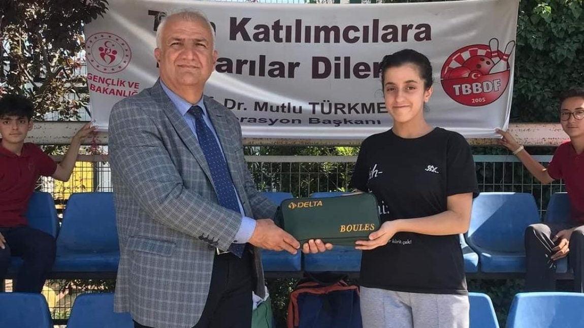 TBBDF Okulumuza Malzeme Yardımında Bulundu